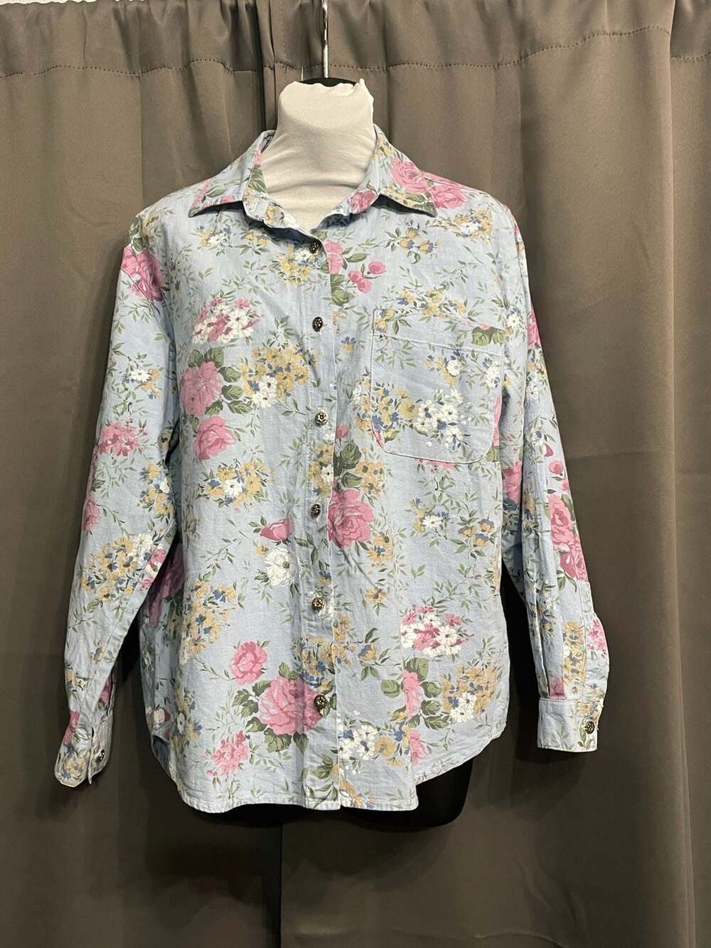 Capacity Vintage 90s Blue Floral 100% Cotton Long Sleeve Button Up Shirt Size S